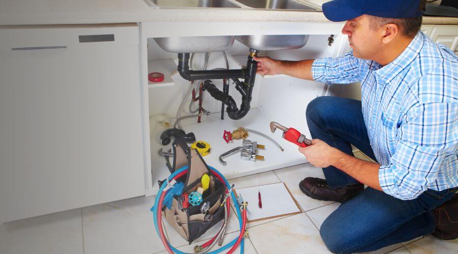 Professional septic pumping service in Smithville, TX